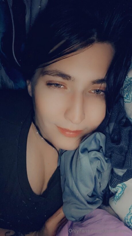Naakte gelekte OnlyFans-foto van Umbrahiem