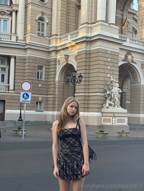 Naakte gelekte OnlyFans-foto van Tashha S