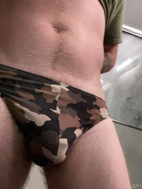 Naakte gelekte OnlyFans-foto van Mwebster6
