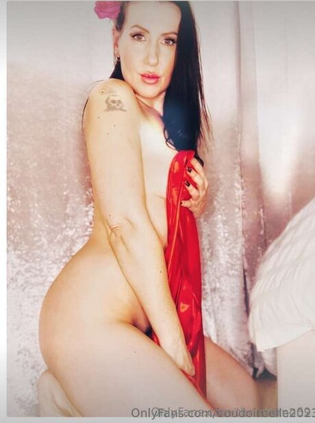 Naakte gelekte OnlyFans-foto van Theinferno69