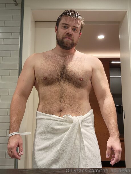 Naakte gelekte OnlyFans-foto van The Az Dean