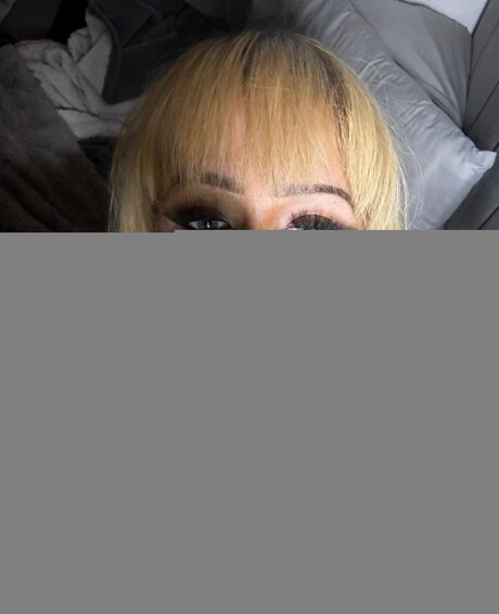 Naakte gelekte OnlyFans-foto van Xwkxx