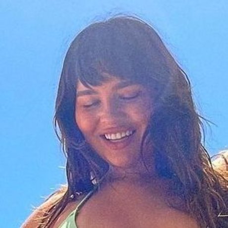 Naakte gelekte OnlyFans-foto van Bellaagolden