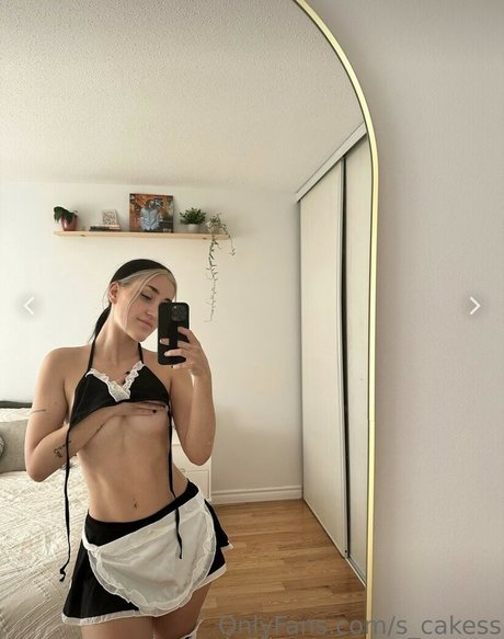Naakte gelekte OnlyFans-foto van Steph Seguin