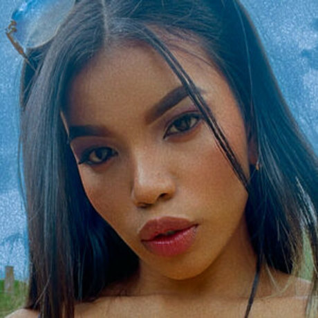 Naakte gelekte OnlyFans-foto van Marianajoficial