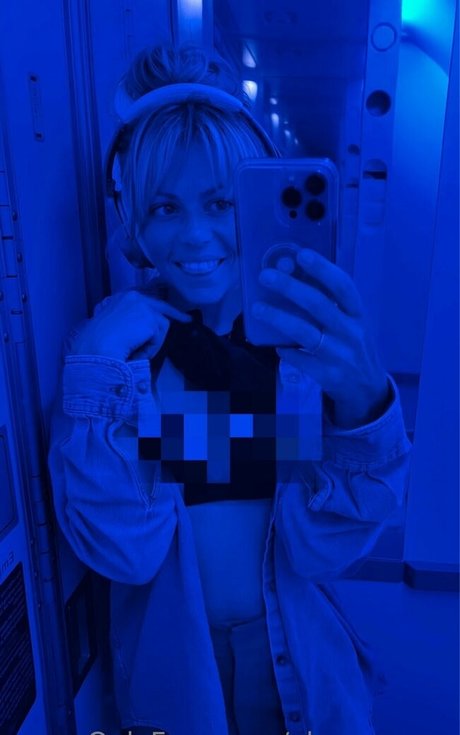 Naakte gelekte OnlyFans-foto van Alyssagreen