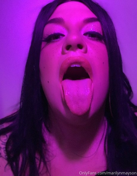 Naakte gelekte OnlyFans-foto van Marilynmayson