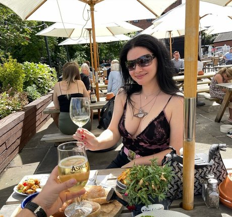 Naakte gelekte OnlyFans-foto van Manchester