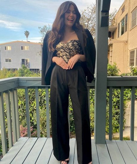 Naakte gelekte OnlyFans-foto van Molly Gordon