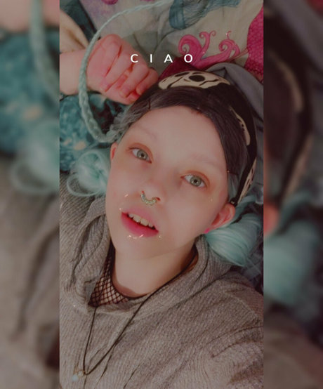 Naakte gelekte OnlyFans-foto van Lulucece