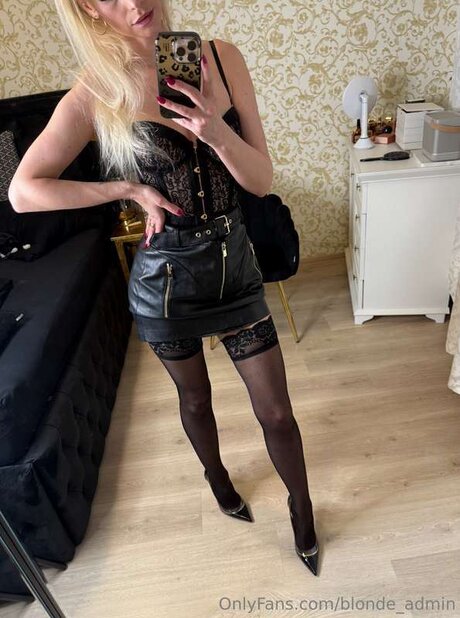 Blonde Admin