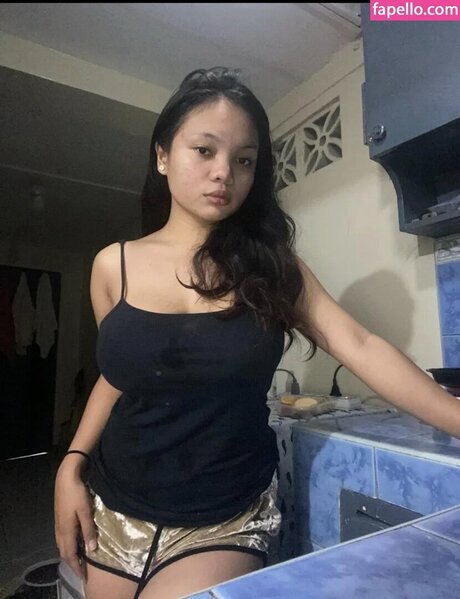 Naakte gelekte OnlyFans-foto van Arimae