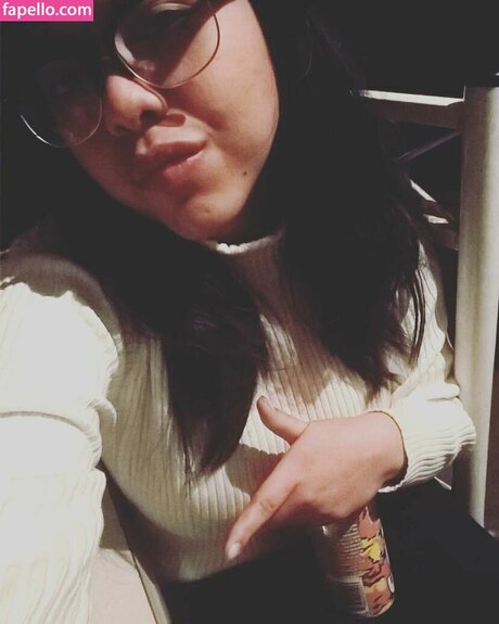 Naakte gelekte OnlyFans-foto van Gabriela Diaz