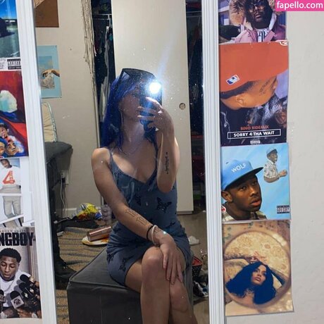Blue_skyy21