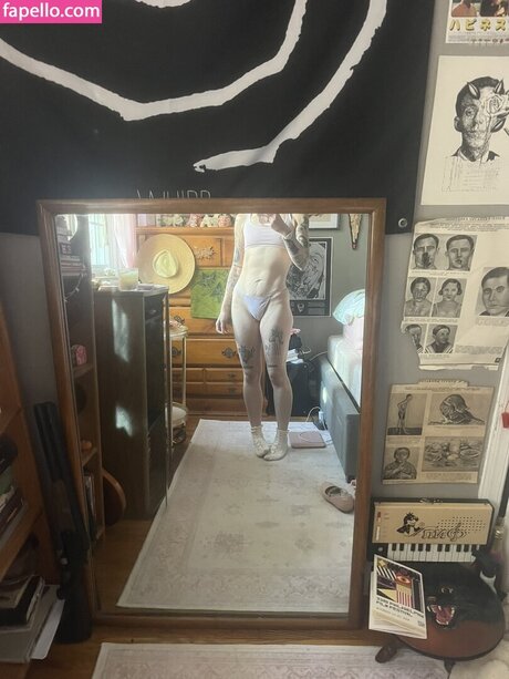 Naakte gelekte OnlyFans-foto van Mkultramilf