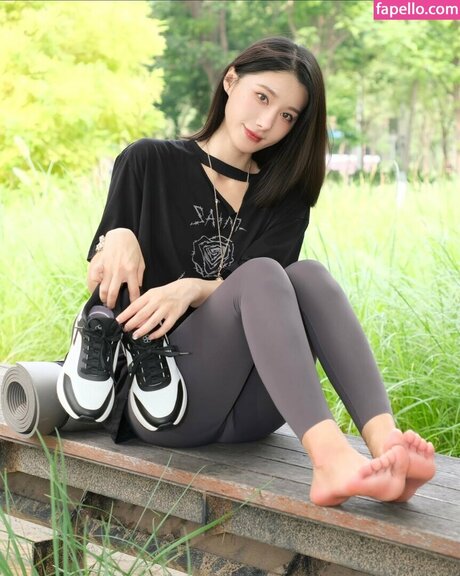 Naakte gelekte OnlyFans-foto van Zhiyunxi3996