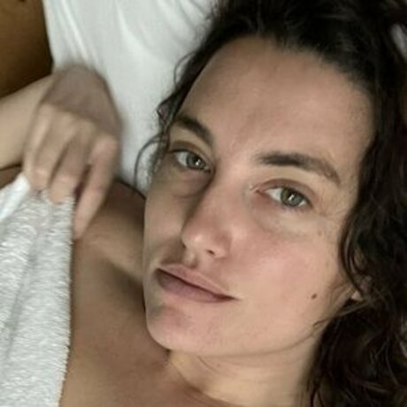 Naakte gelekte OnlyFans-foto van Nolina Nyx
