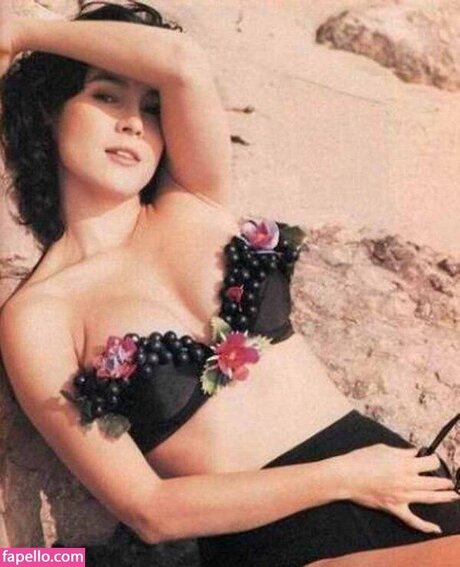 Jennifer Tilly