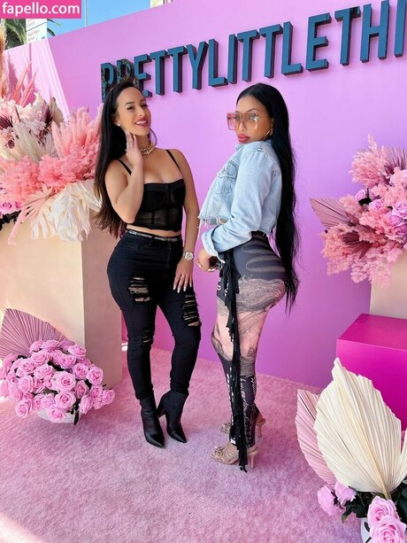 Naakte gelekte OnlyFans-foto van Tammy Torres