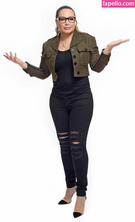 Angi Martinez