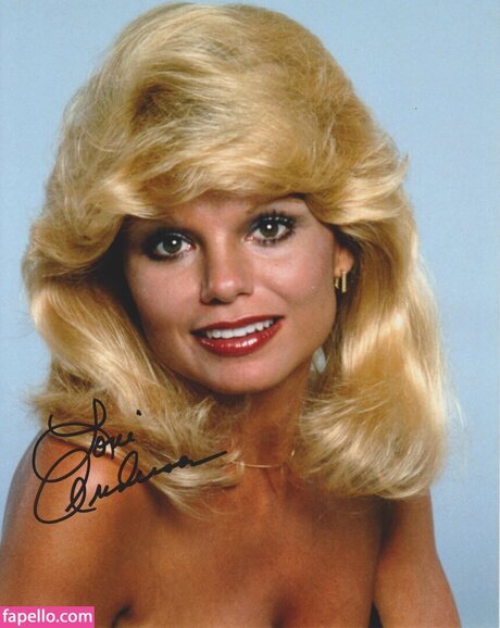 Naakte gelekte OnlyFans-foto van Loni Anderson