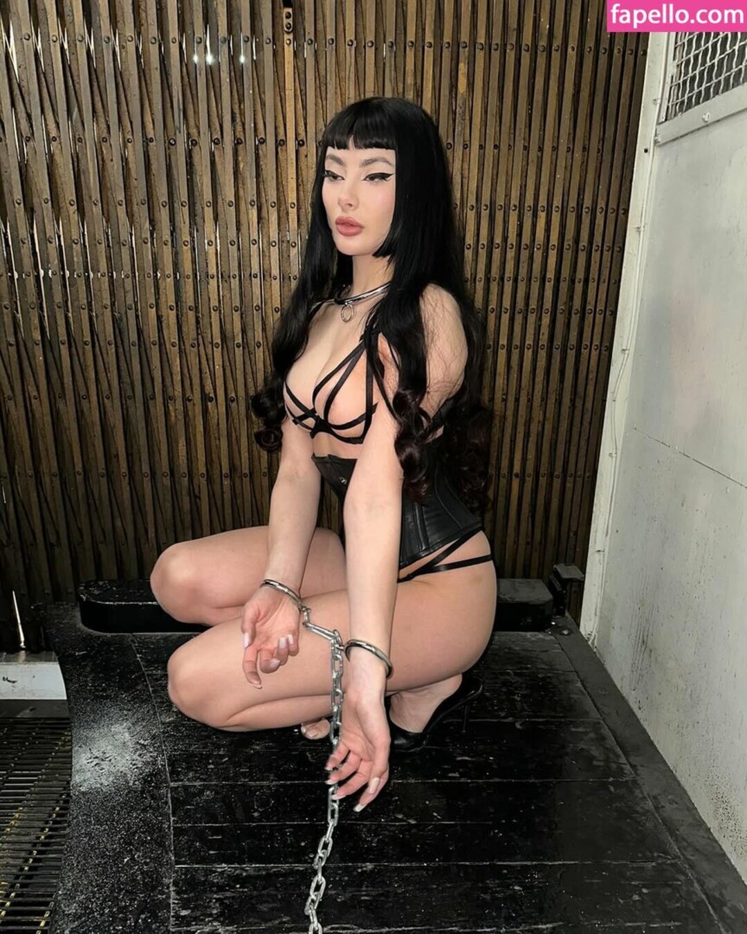 Naakte gelekte OnlyFans-foto van Sweetseverine #2 Naakte gelekte OnlyFans-foto van Sweetseverine #2