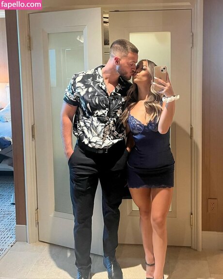 Wmaf Alpha Couples