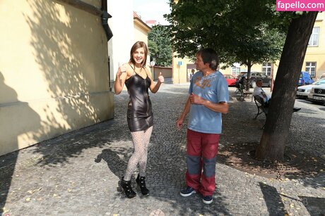 Beautiful Girls Groped