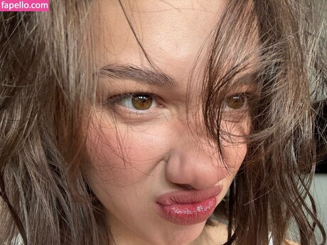 Naakte gelekte OnlyFans-foto van Yourbogdasha