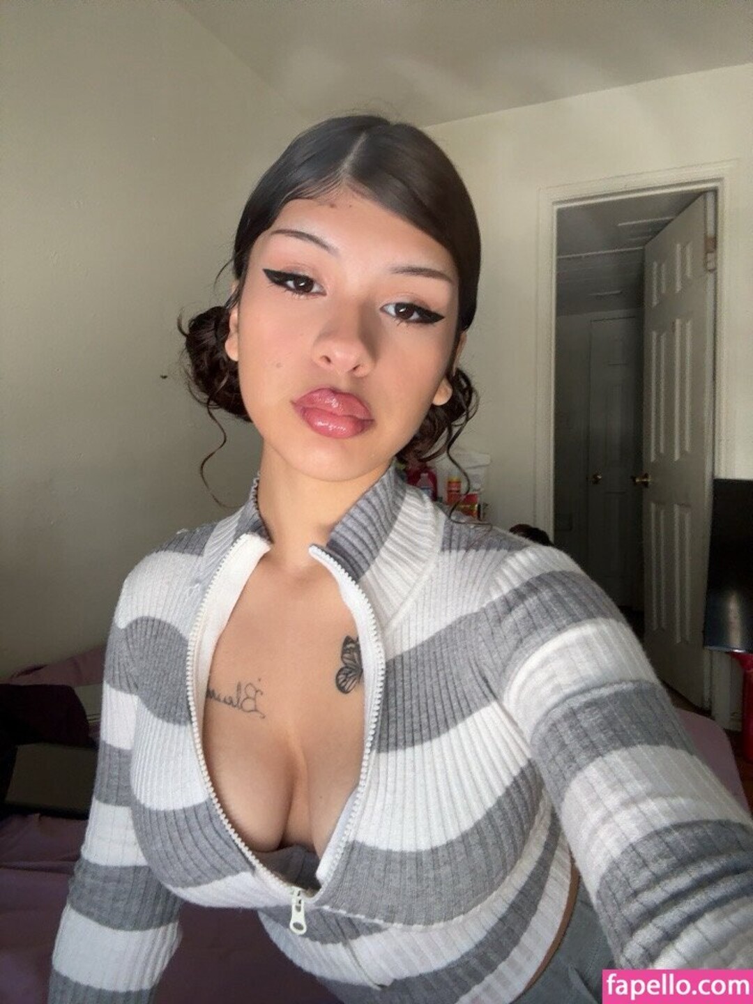 Naakte gelekte OnlyFans-foto van Yadhirazzep #37 Naakte gelekte OnlyFans-foto van Yadhirazzep #37