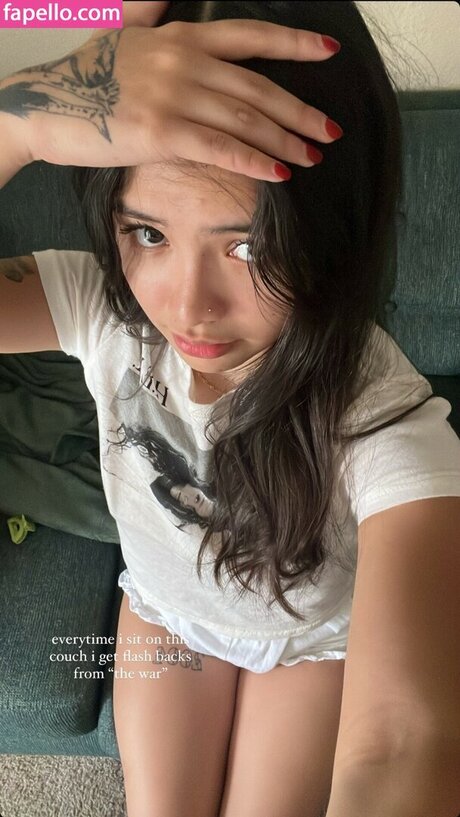 Naakte gelekte OnlyFans-foto van Angierzzz