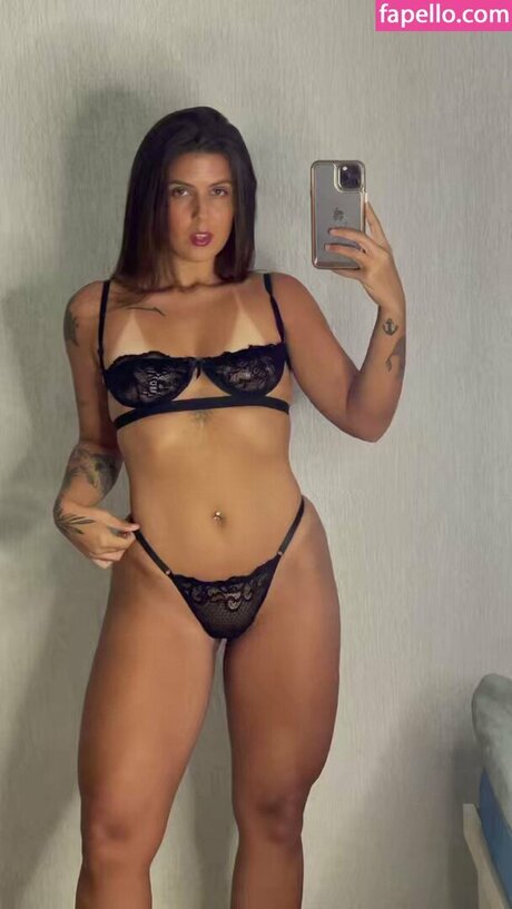 Cinthia Farías