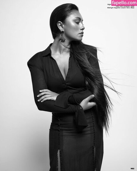 Naakte gelekte OnlyFans-foto van Luciane Buchanan