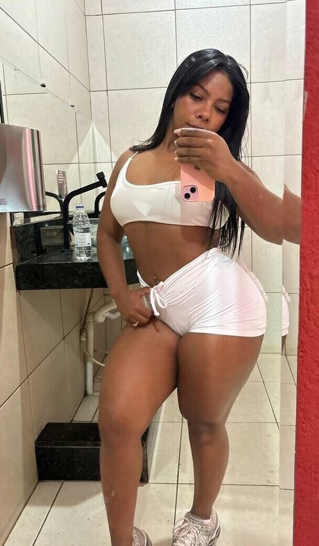 Gabibombom_