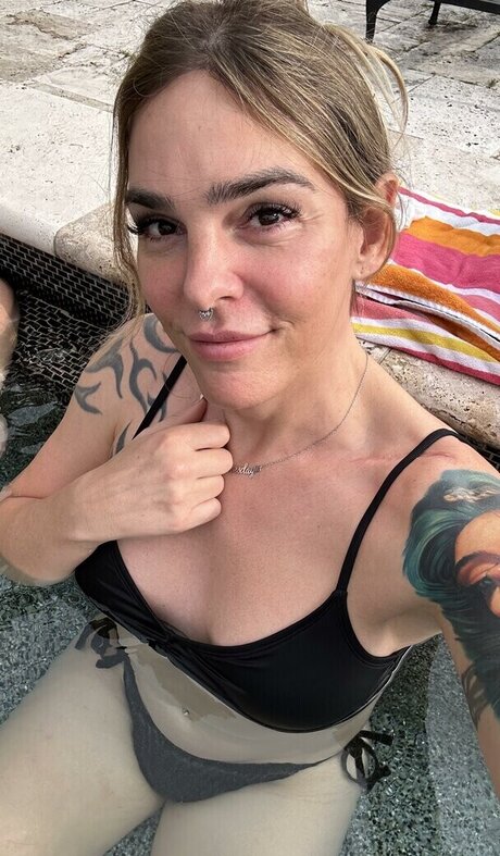 Naakte gelekte OnlyFans-foto van Heatfromfire