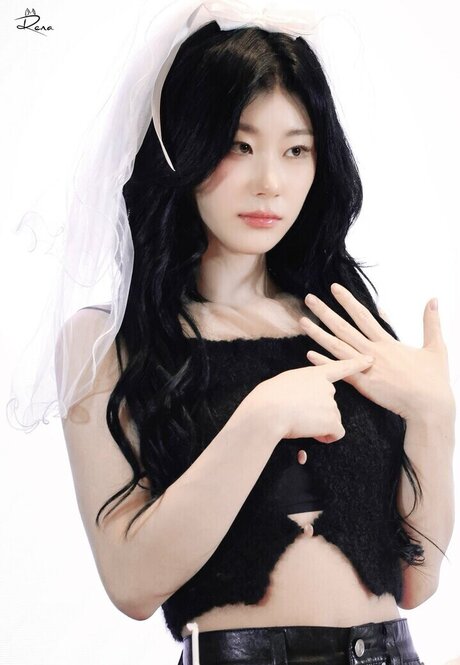 Naakte gelekte OnlyFans-foto van Chaeryeong