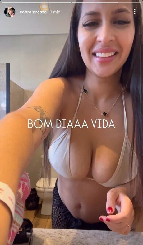 Naakte gelekte OnlyFans-foto van Andressa Cabral