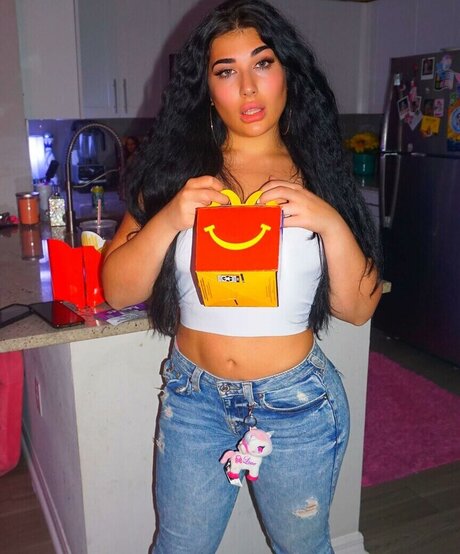 Naakte gelekte OnlyFans-foto van Lord Len