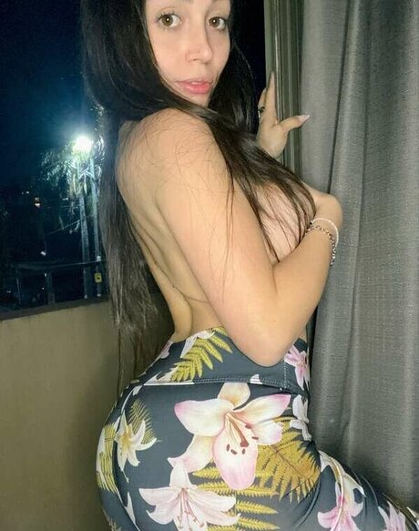 Naakte gelekte OnlyFans-foto van Maria Luna