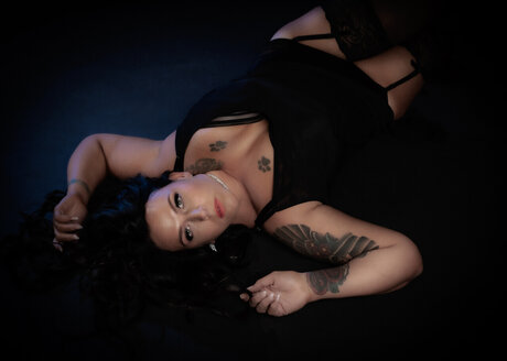 Naakte gelekte OnlyFans-foto van Ruby Peach