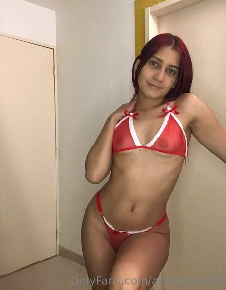 Naakte gelekte OnlyFans-foto van Angelgreidys