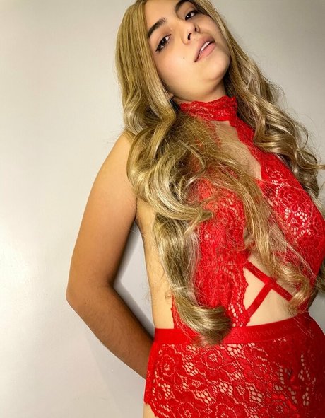 Naakte gelekte OnlyFans-foto van Ashleybleirvip