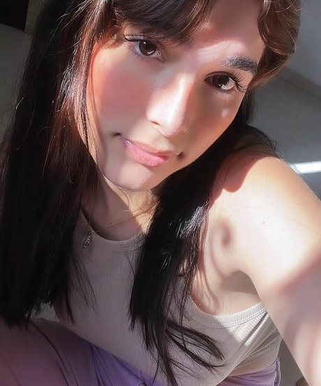 Naakte gelekte OnlyFans-foto van Mayitabellita