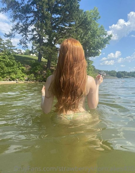 Strawberryshortcakes420