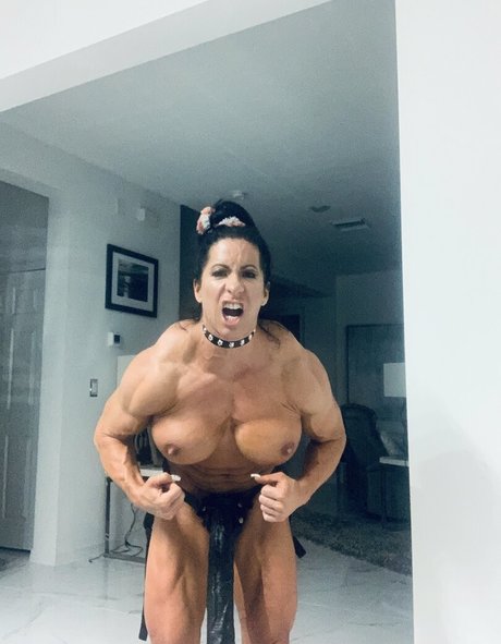 Naakte gelekte OnlyFans-foto van Angelasalvagno