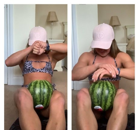 Naakte gelekte OnlyFans-foto van Emilyjbrand98