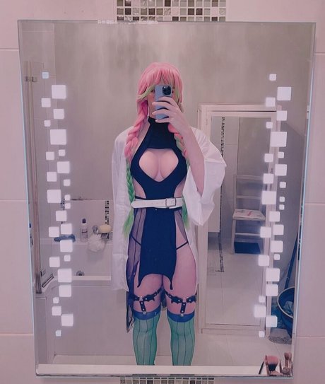 Naakte gelekte OnlyFans-foto van Yuffie44