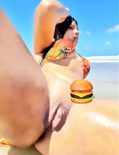 Naakte gelekte OnlyFans-foto van Beatriz Cardoso
