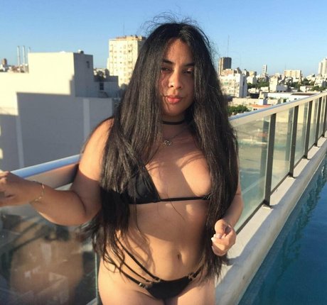 Naakte gelekte OnlyFans-foto van Emotionalemon