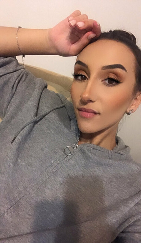 Naakte gelekte OnlyFans-foto van Sweetmandyyy